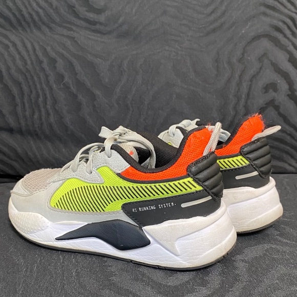 Puma - Picture 3 of 7